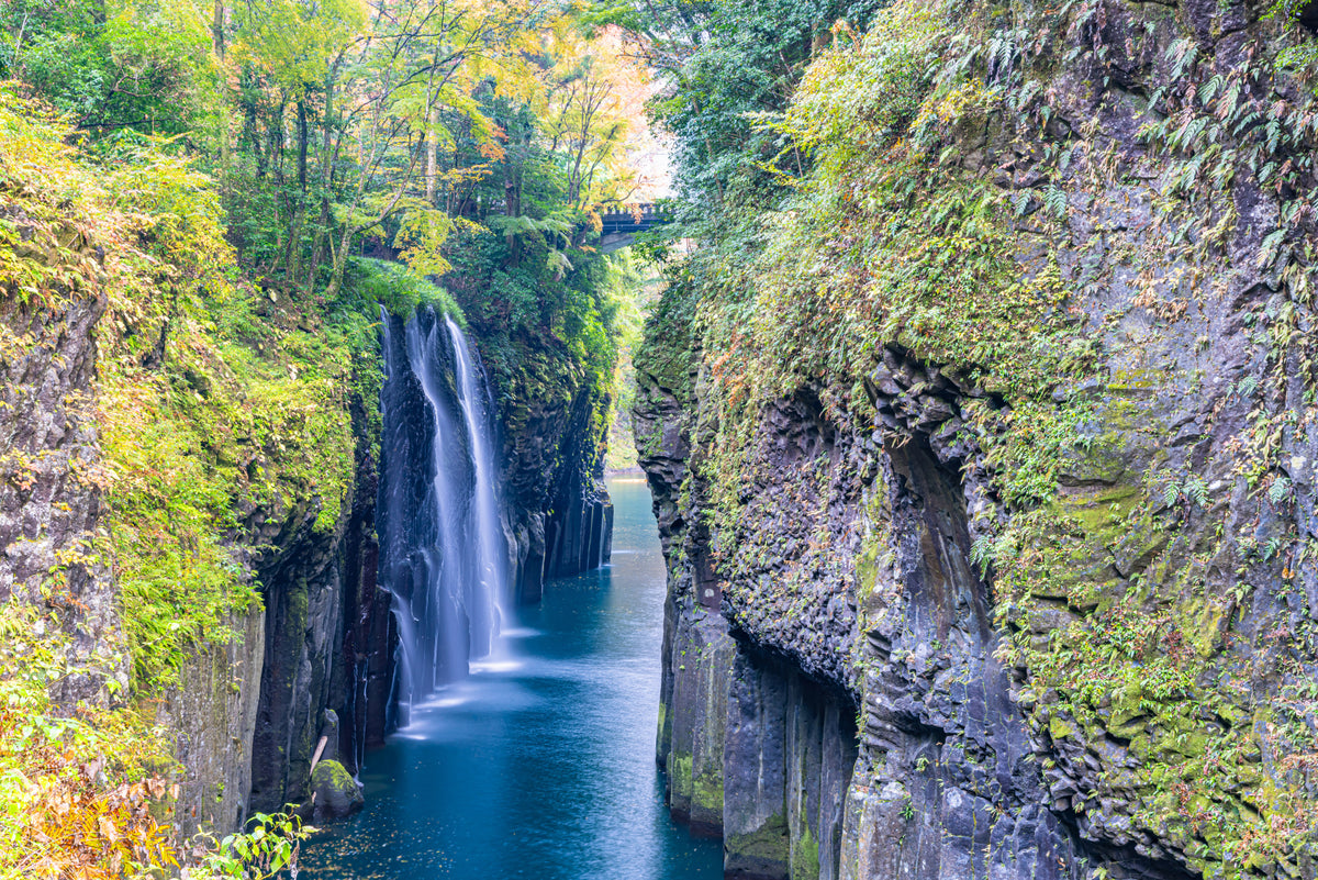 Hososhima Private Shore Excursion: Takachiho Gorge & Shrines 6H